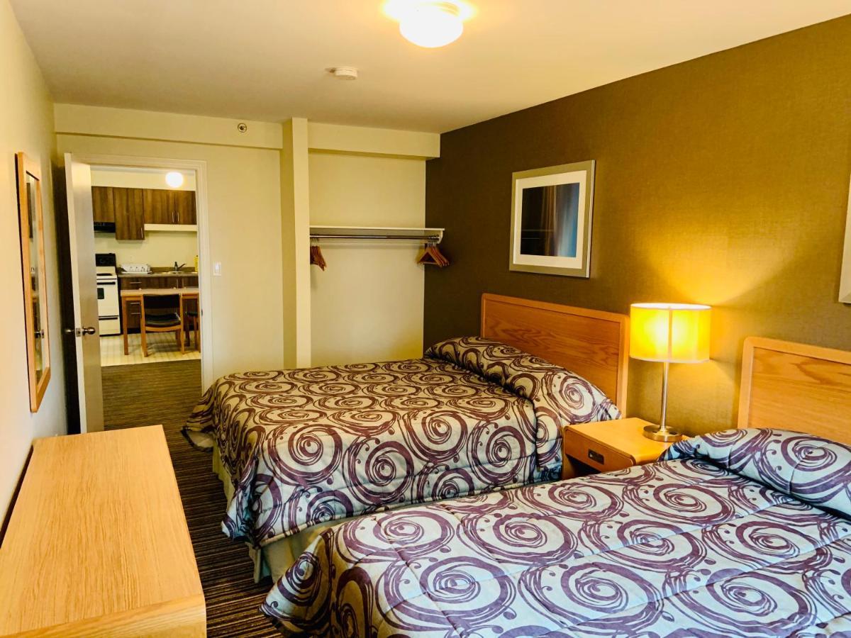 Green Acres Motel Місісаґа Екстер'єр фото